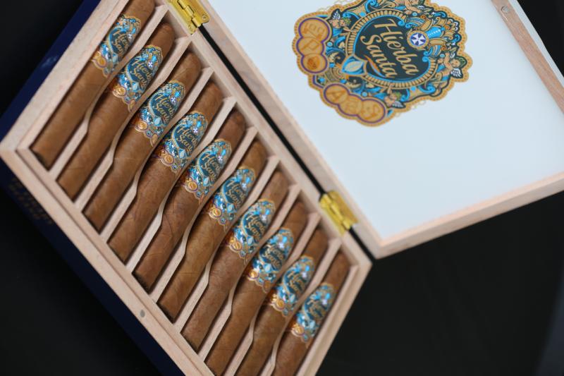 Hierba Santa Oceano Robusto 50x5 Hierba Santa Oceano Robusto 50x5